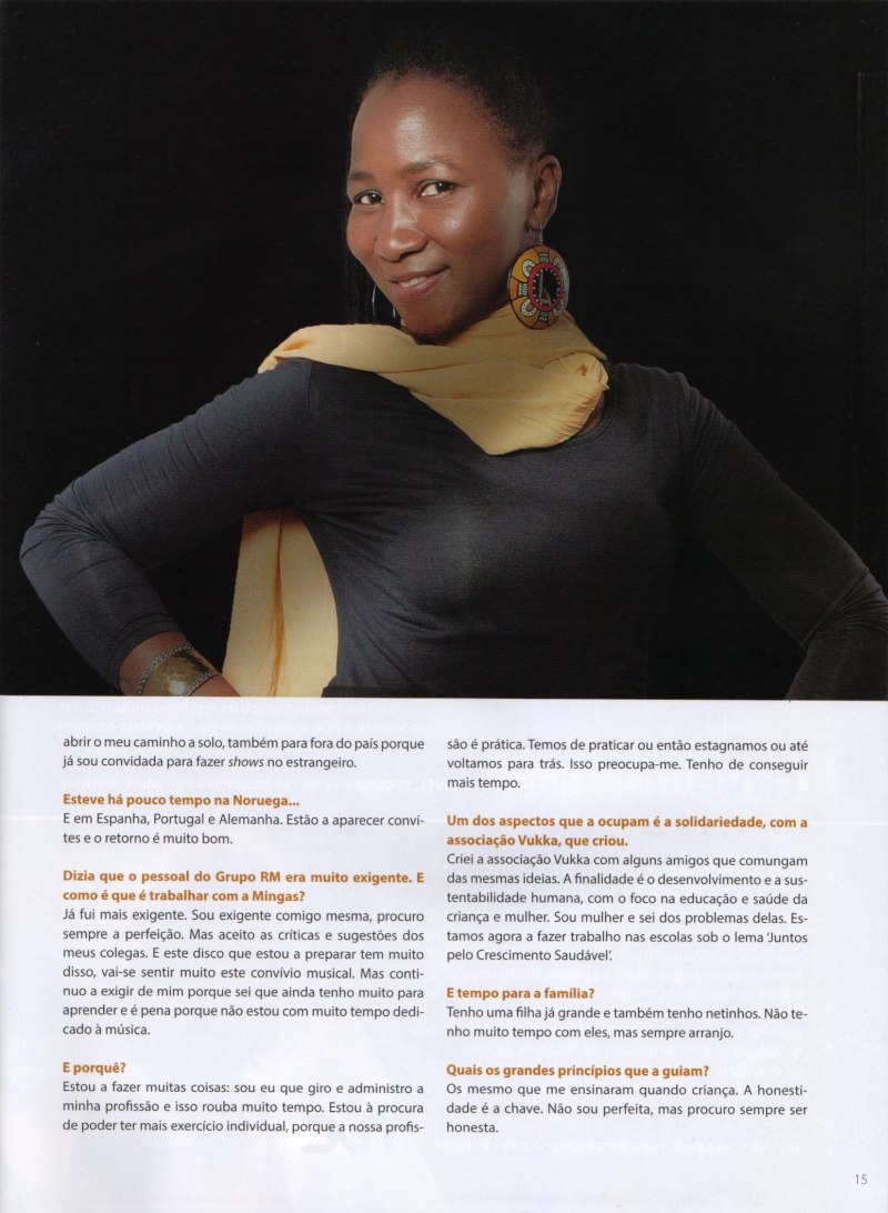 'Viva', September 2013, Page 15 (no.5 of 5 pages), Cover article: interview with Mingas